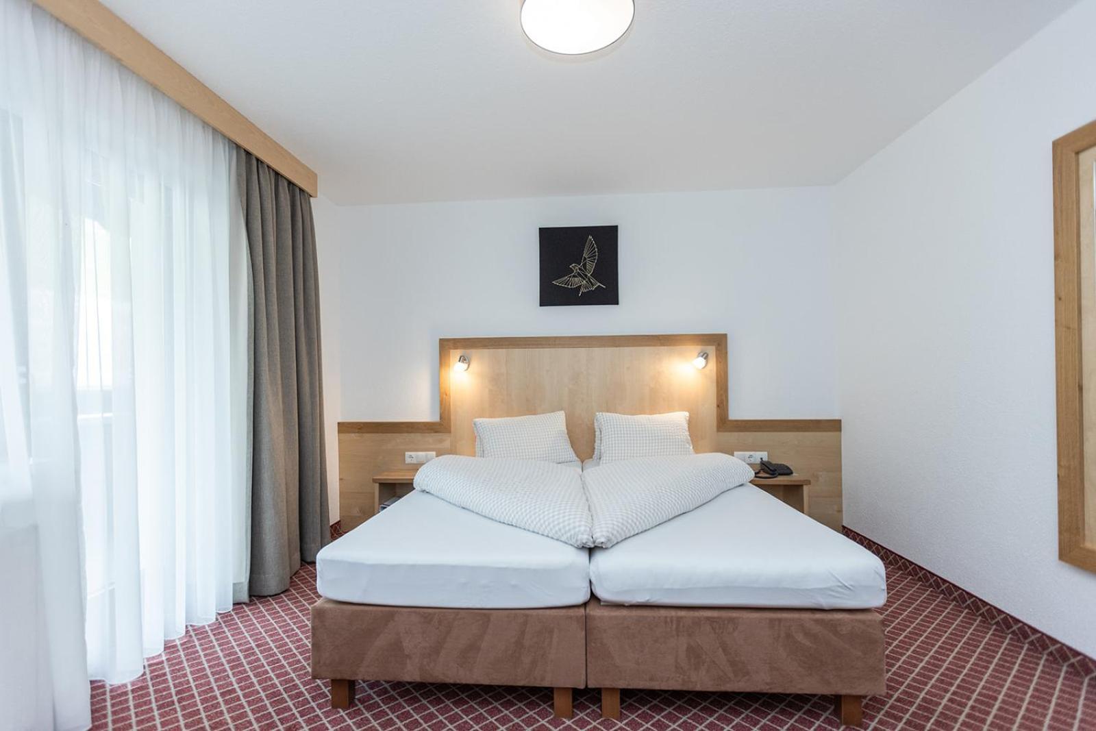 Hotel Garni Ehrenreich Зельден Екстер'єр фото