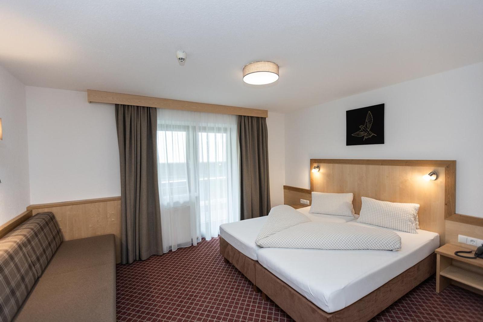 Hotel Garni Ehrenreich Зельден Екстер'єр фото